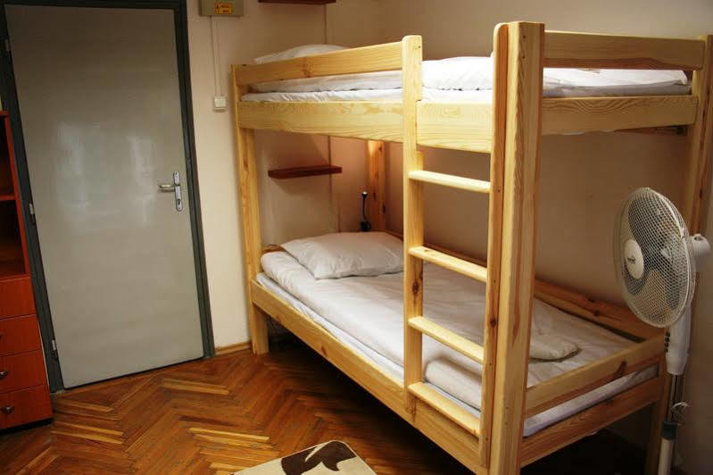 Walking Bed Budapest Downtown Hostel Exterior photo